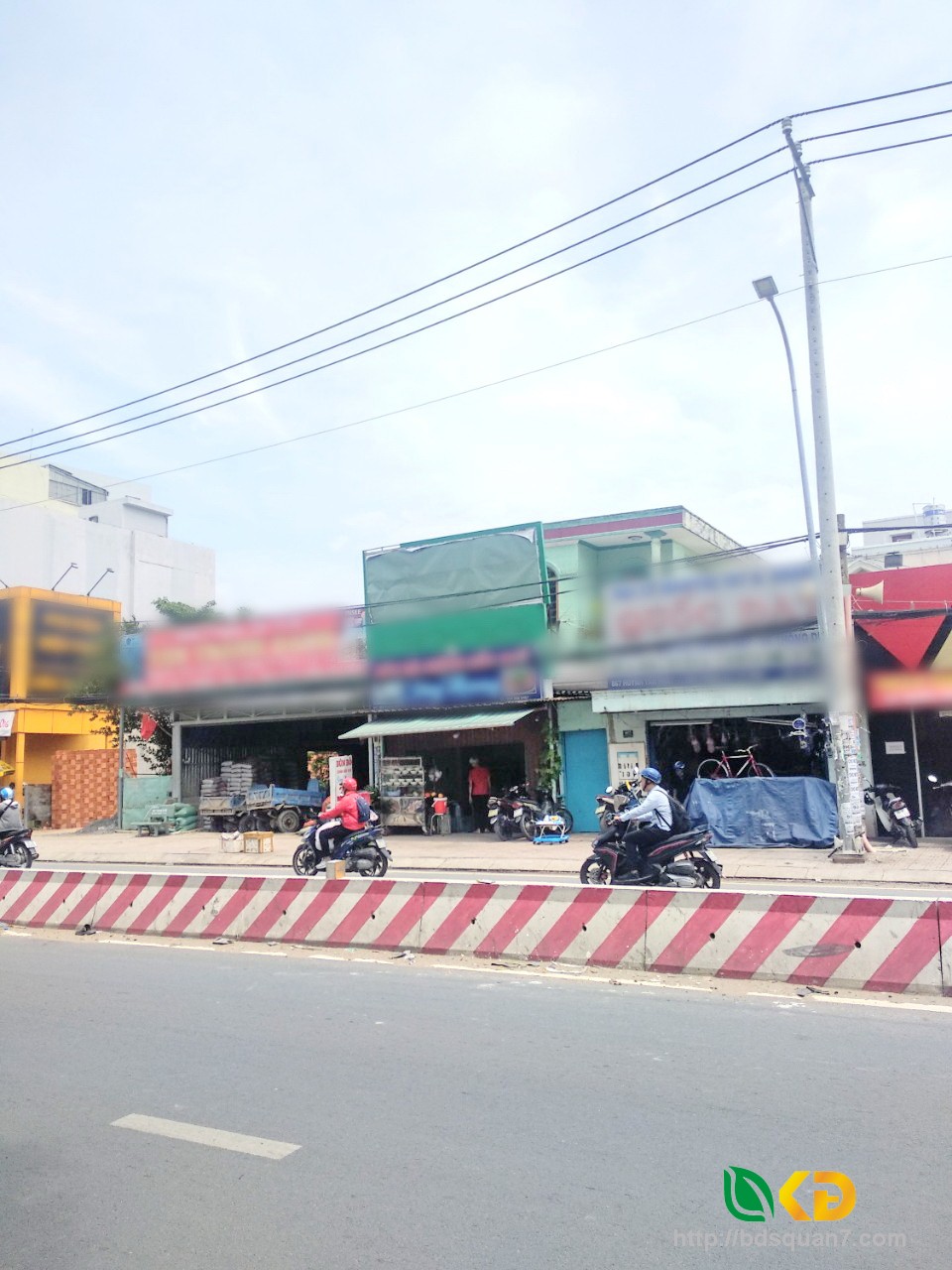 Bán nhà 1 lầu đúc mặt tiền đường Huỳnh Tấn Phát Quận 7